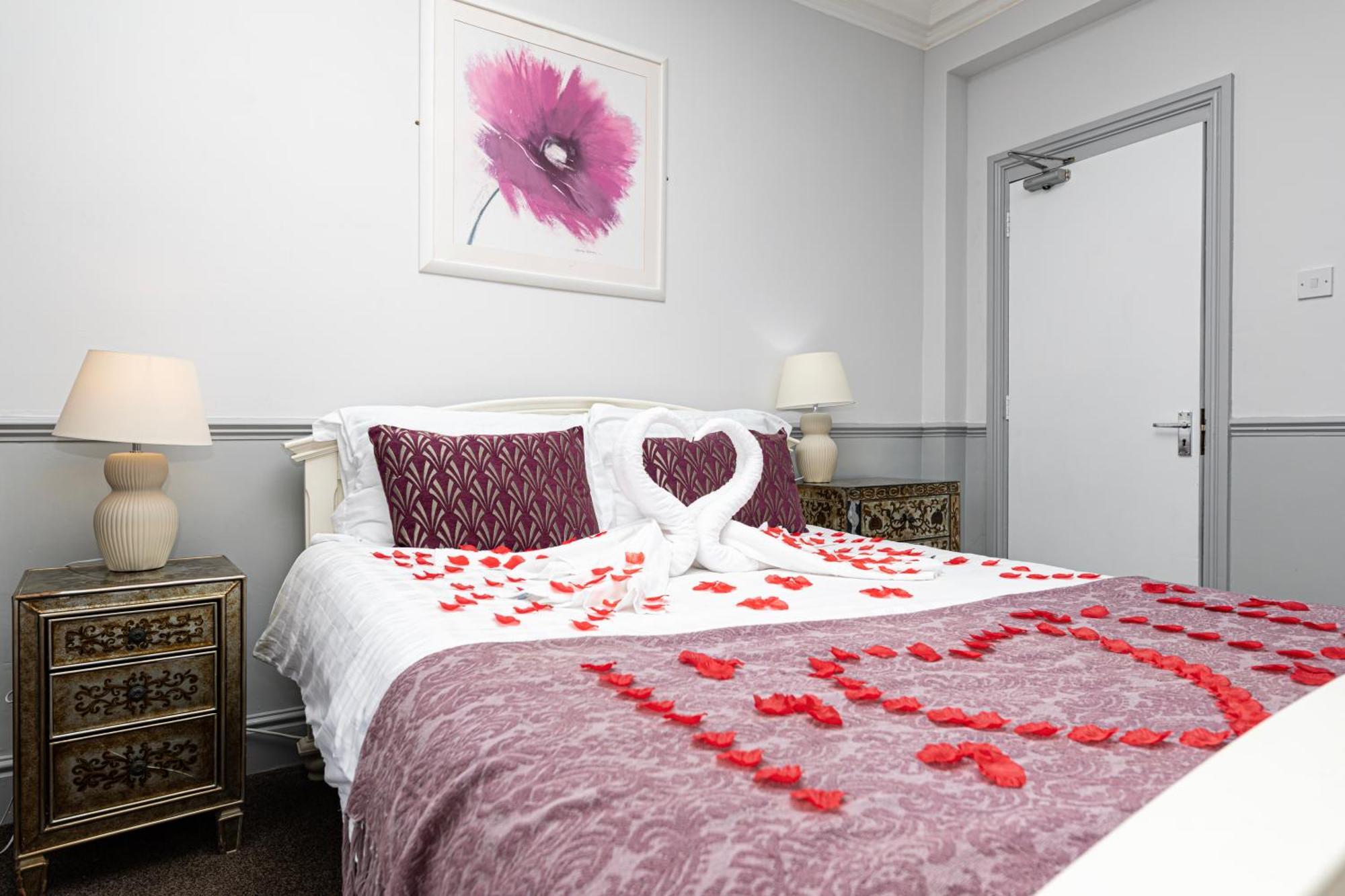 The Manor Hotel ランディドノー エクステリア 写真