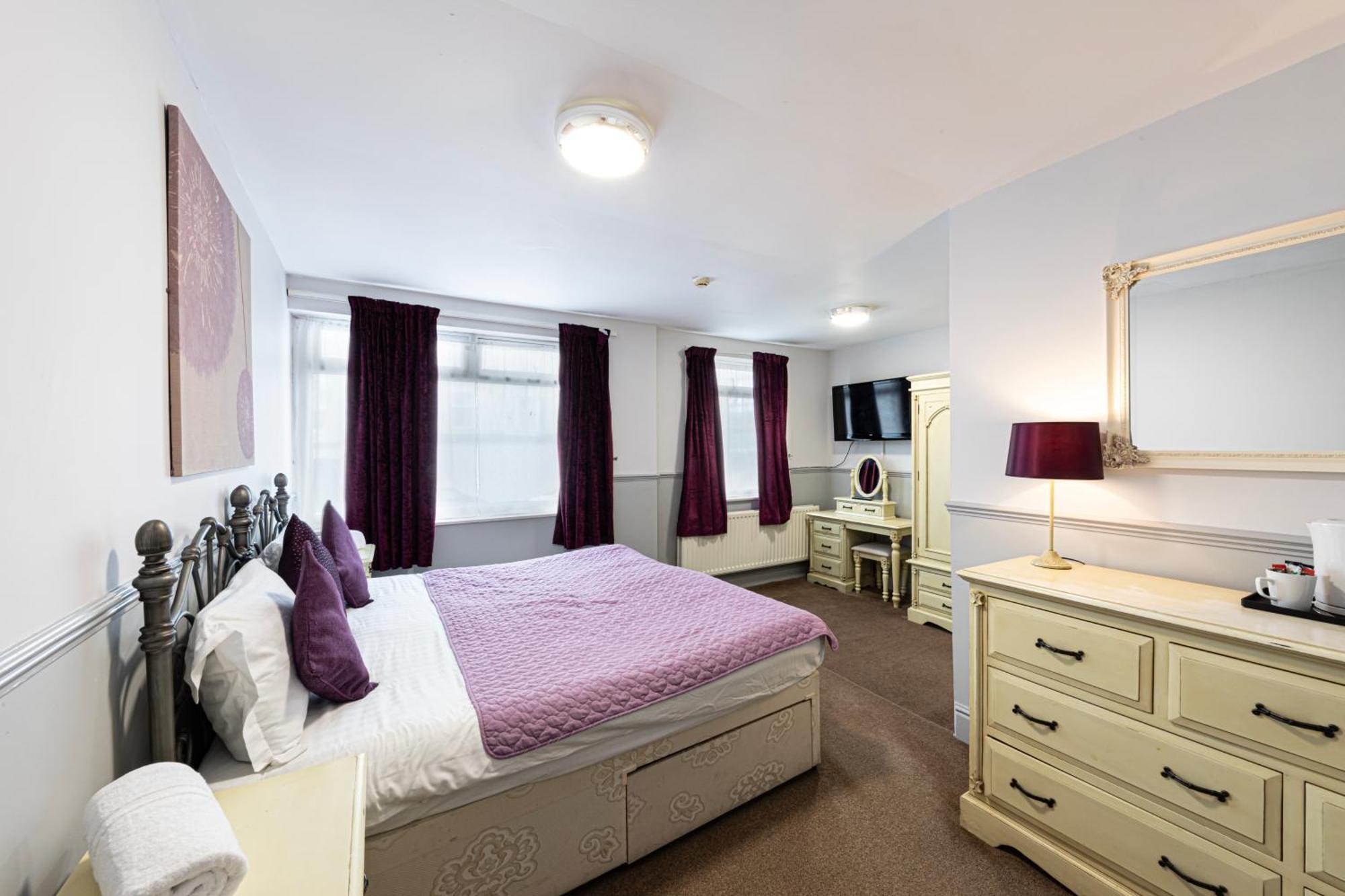 The Manor Hotel ランディドノー エクステリア 写真
