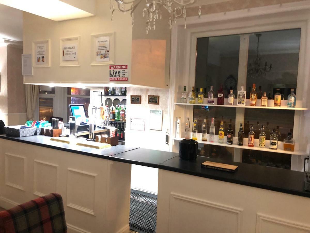 The Manor Hotel ランディドノー エクステリア 写真